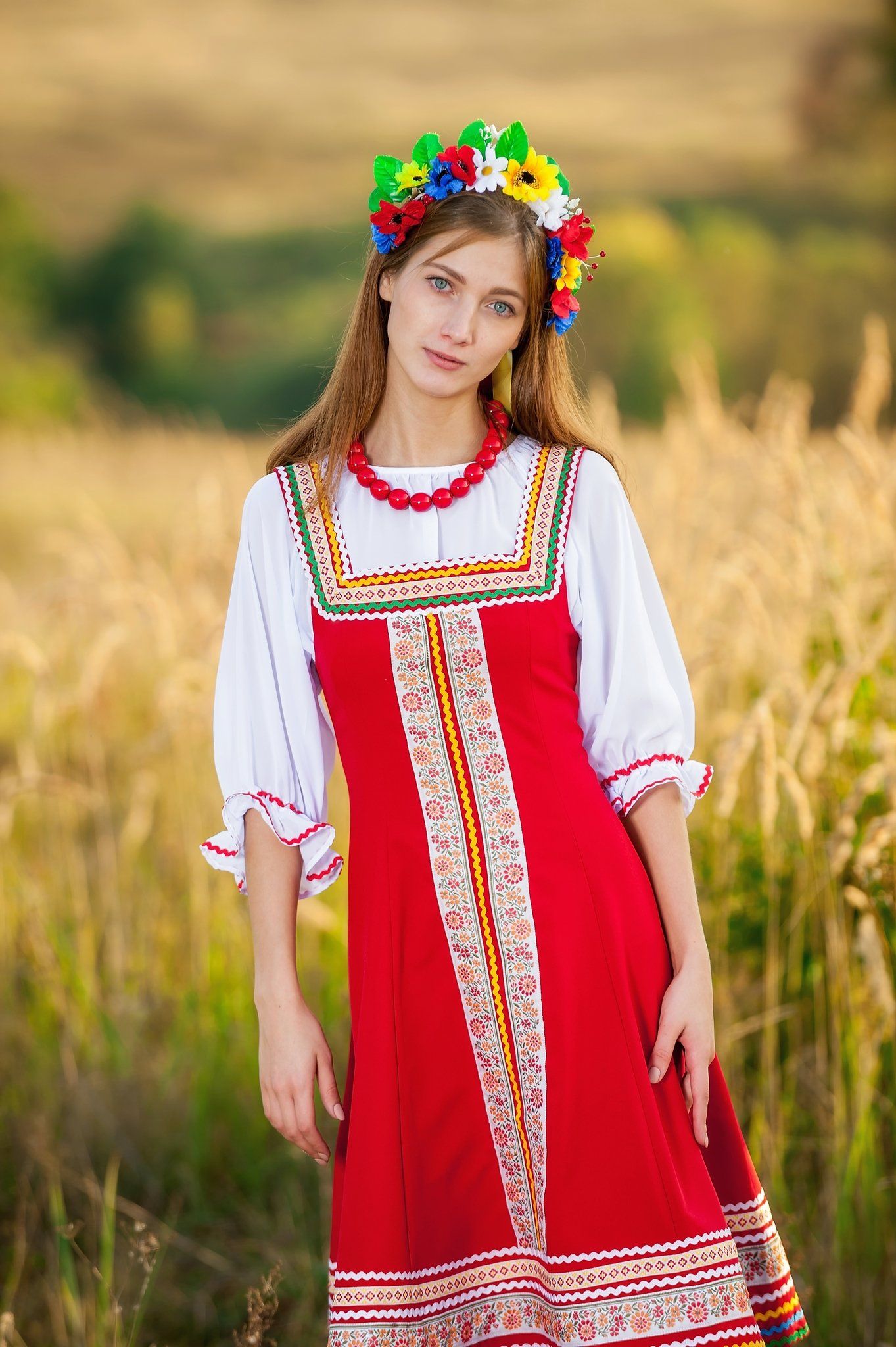 Women in Slavic costumes in Moscow — step in, relax, and chat live