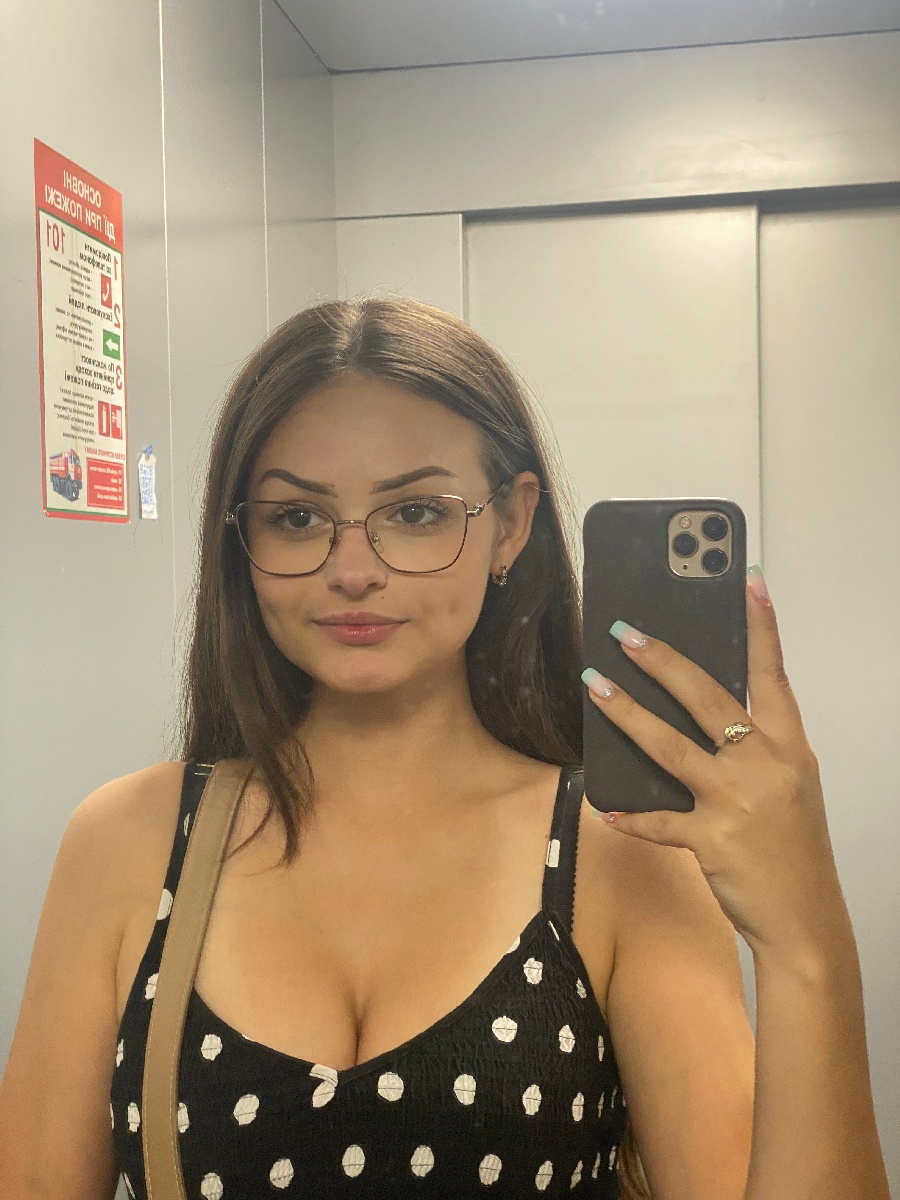 Sexy model Stacy in Moscow